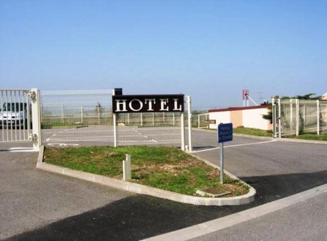 L'Epicurien Hotel Saint-Nicolas-de-Port Luaran gambar